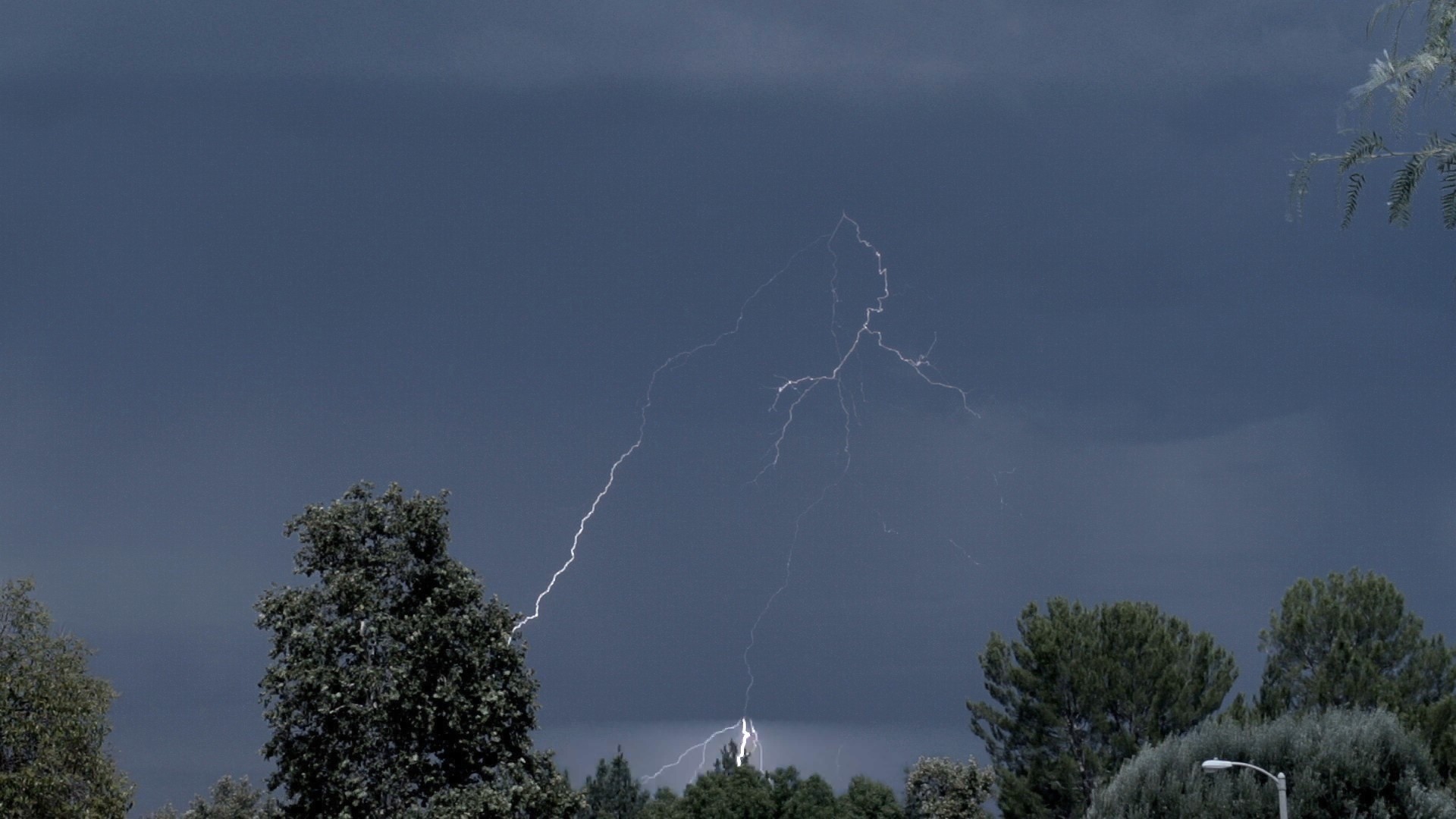 Lightning over Santa Clarita CA 08-02-2017 240fps Composite video capture